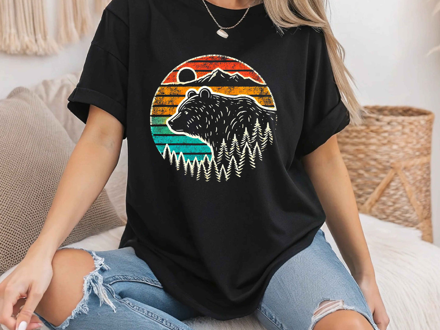 Bear Outdoor Mountains T-Shirt – Wildlife Nature Tee, Forest Adventure Shirt, Hiking Camping Gift, Unisex Mountain Graphic Tee