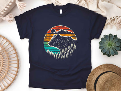 Bear Outdoor Mountains T-Shirt – Wildlife Nature Tee, Forest Adventure Shirt, Hiking Camping Gift, Unisex Mountain Graphic Tee