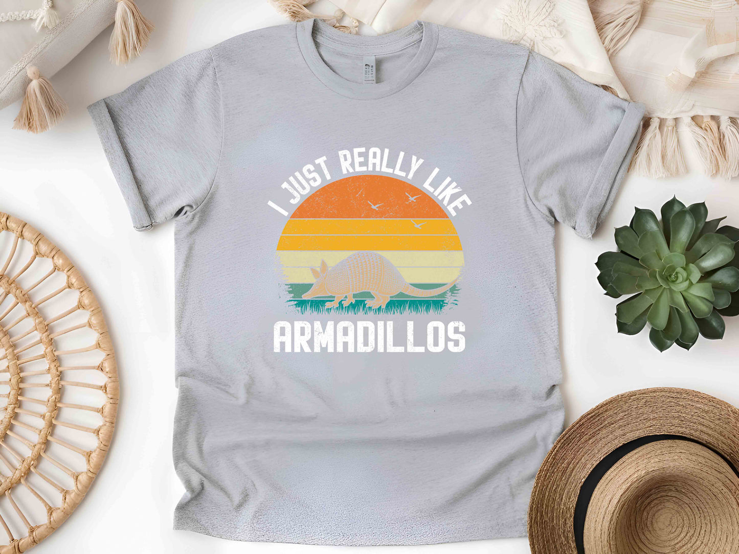 Vintage Armadillo T-Shirt, Retro Armadillo Lover Tee, Funny Animal Graphic Shirt, Unisex Nature Gift, Wildlife Enthusiast Gift