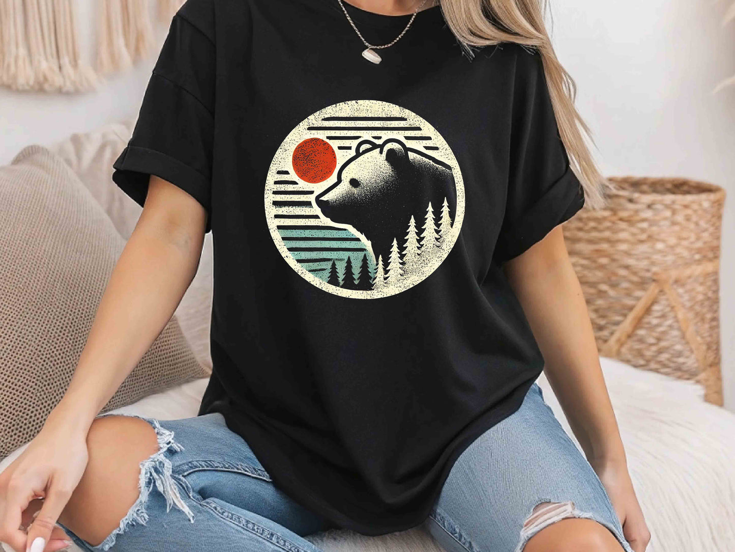 Retro Polar Bear Arctic Sea Scene T-Shirt – 90s Wildlife Watcher Gift, Boho Unisex Tee, Perfect for Nature Enthusiasts