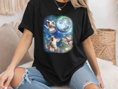 Vintage Three Pigs Retro Moon Shirt 90s Meme Tee Funny Pig Graphic Weird Nostalgic Pig Lover Gift