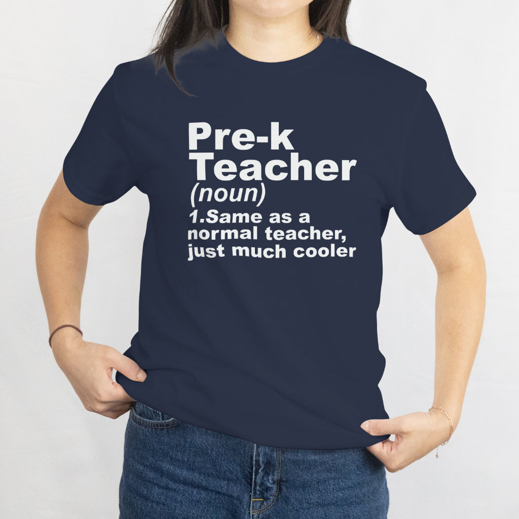 Love Valentines Day Apple Retro School Pre-K Teacher Women T-Shirt