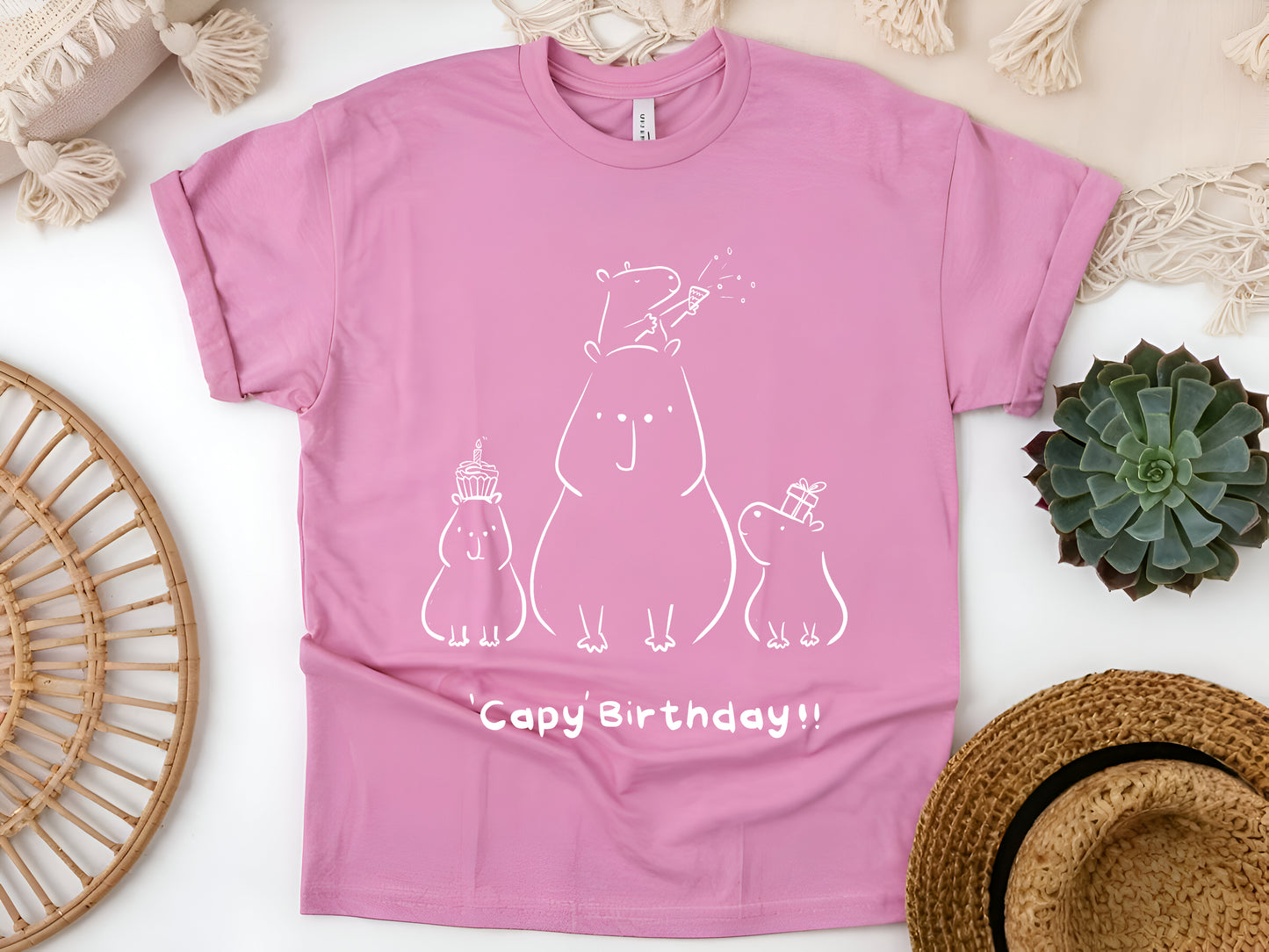 Happy Capybara Birthday T-Shirt – Cute Animal Lover Gift for Capybara Fans & Birthday Celebrations