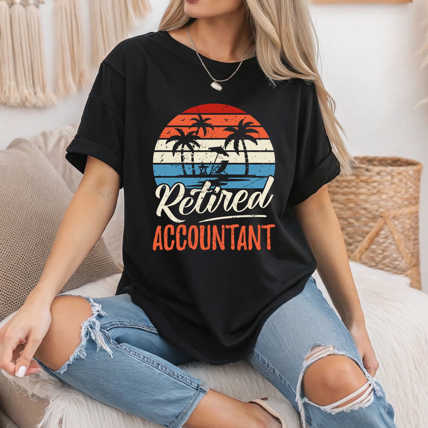 Vintage Retired Accountant T-Shirt - Funny Retirement Gift, Classic CPA Farewell Tee, Unisex Retired Life Shirt