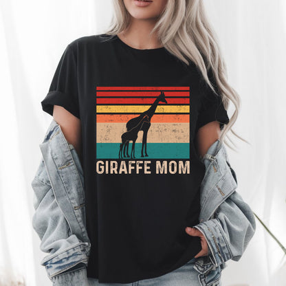 Vintage Giraffe Mom T-Shirt - Retro Animal Lover Tee, Cute Mother’s Day Gift, Unisex Family Shirt