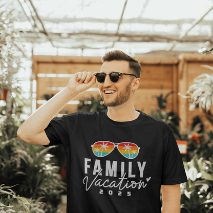 Family 2025 Vibes Unisex Tee - Reunion & Vacation Matching Shirt