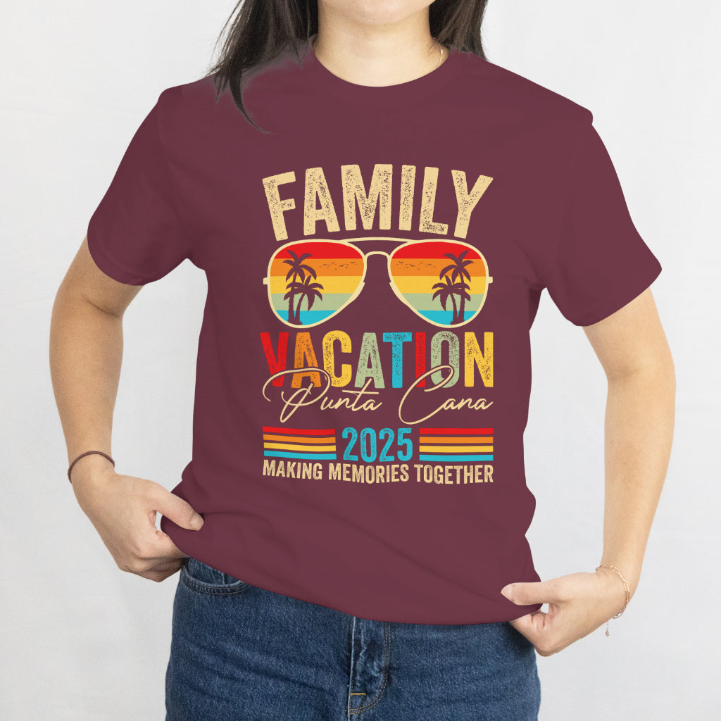 Family 2025 Vibes Unisex Tee - Reunion & Vacation Matching Shirt