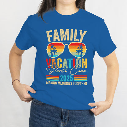 Family 2025 Vibes Unisex Tee - Reunion & Vacation Matching Shirt